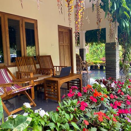 Flower Valley Plantation Homestay Муннар Екстер'єр фото